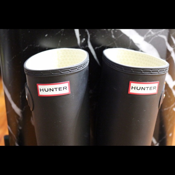 Tall Hunter Rain Boots - Picture 2 of 4